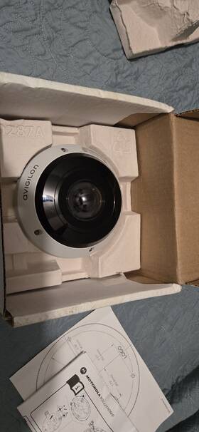 12.0w-h5a-fe-do1 Avigilon Fisheye Camera Surface Mount