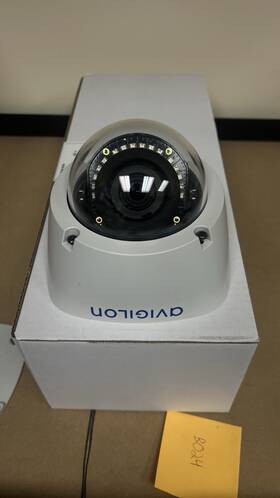 3.0c-h4a-d1-ir-b Avigilon 3mp Ir Dome Camera Includes Mount