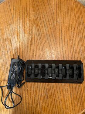 T01020 Axon T00027 Ax1026 Body Camera 8 Slot Usb-c Charging Dock