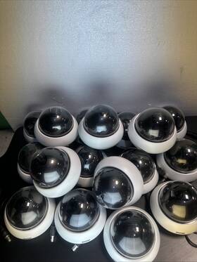Zc-d7312nha Ganz Lot Of 17 Cameras / 1/3 Ccd 540 Tvl/lens 3.3 12 Mm