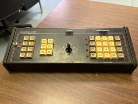 Cm750d Pelco 225-8i Coaxitron Matrix System 7500 Controls Module
