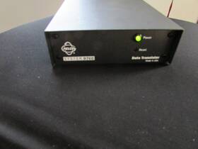 Cm9760-dt Pelco System Cm9760dt Data Translator Usa Powers Up