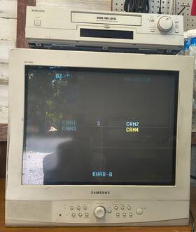 Ssc-21dq Samsung Crt Cctv Monitor Ssc-960 Time-lapse Vcr - Working