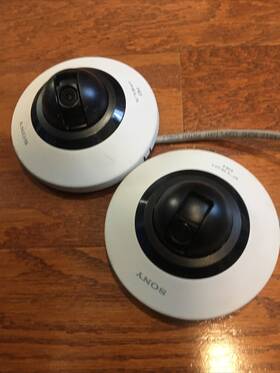 Snc-dh110 Sony Dh110 2 Pack Hd Ip Dome Camera 720p Poe Indoor Network Cctv Used