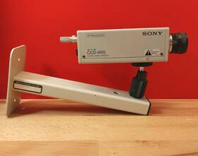 Ssc-c370 Sony Vintage Ccd-iris Color Video Camera With Mount Ex Disney