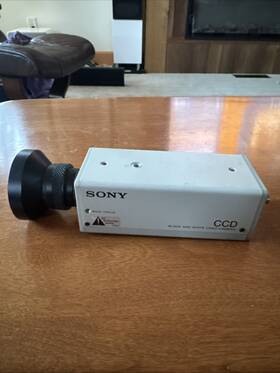 Sony Ssc-m242 Ccd Camera With Lens Untested Made In Japan