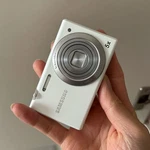 Samsung MV800 Compact Digital Camera 16MP 5X Optical Zoom With Touchscreen White. Fixed Price $279.59.