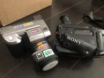 Sony Ccd Tr 70 Handycam Don Digital Mavica Cameras Is. Fixed Price $25.00.