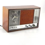Model C2570A Soildstate General Electric Am/fm Clock Radio Vintage. Fixed Price $30.00.