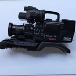 Panasonic WV-D5100HS 8X Tv Zoom Lens Shoulder/stand Camera W/ Mic & Case. Fixed Price $125.55.