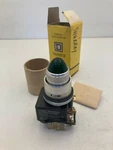 Square 9001-KT1G9 Pilot Light Push To Test Green 120VAC 60HZ Dome Lens Nib. Fixed Price $40.99.