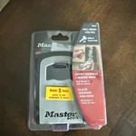 Master Lock 5401D Wall Mount Box 4-DIGIT Combination Key Safe. Fixed Price $14.95.