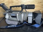Sony DCR-VX2000 3CCD Digital Camcorder Low Hrs Lot, Tamrac Bag, Complete Kit. Fixed Price $593.74.